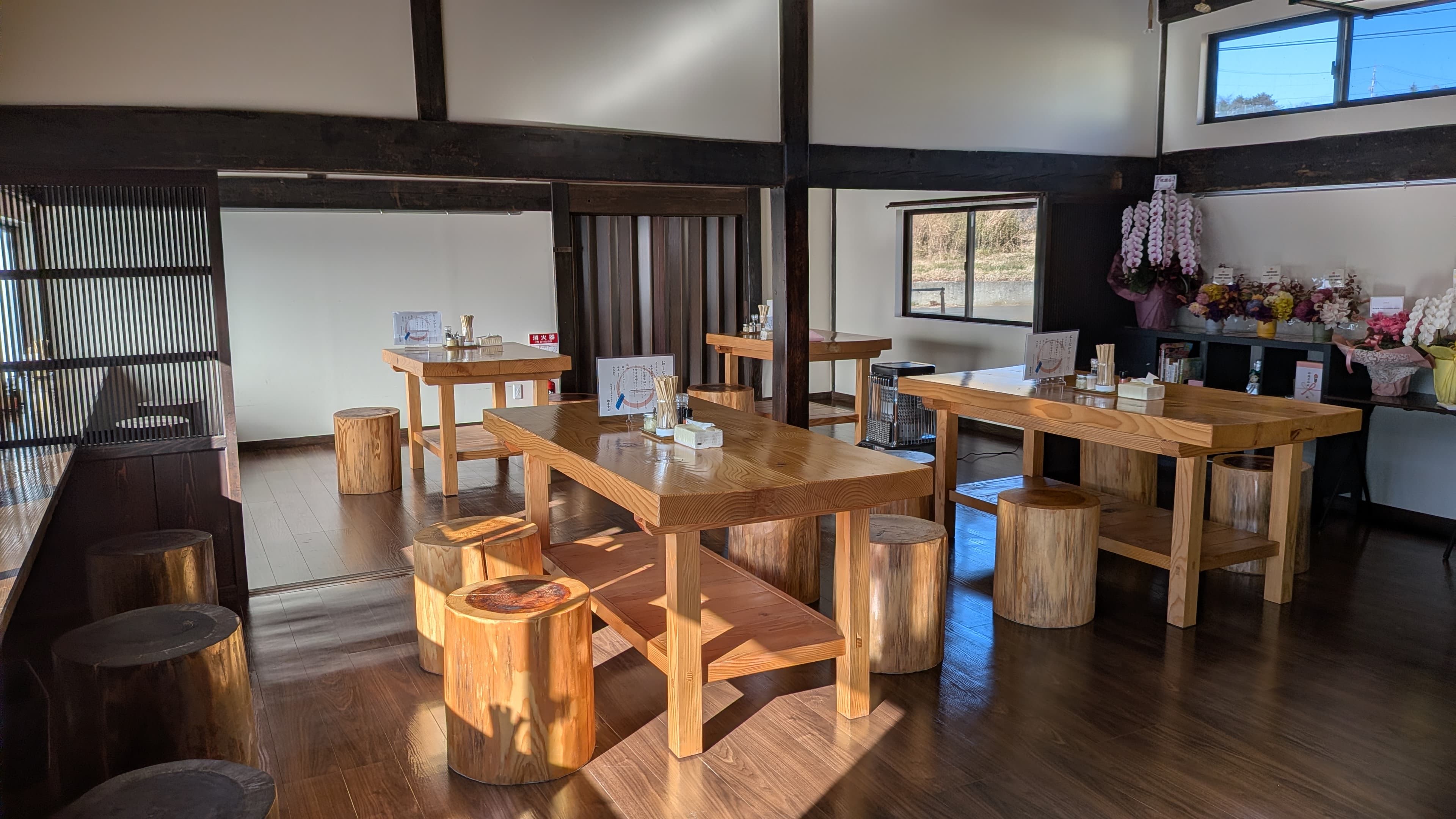 麺屋骨道の店内・スタッフ