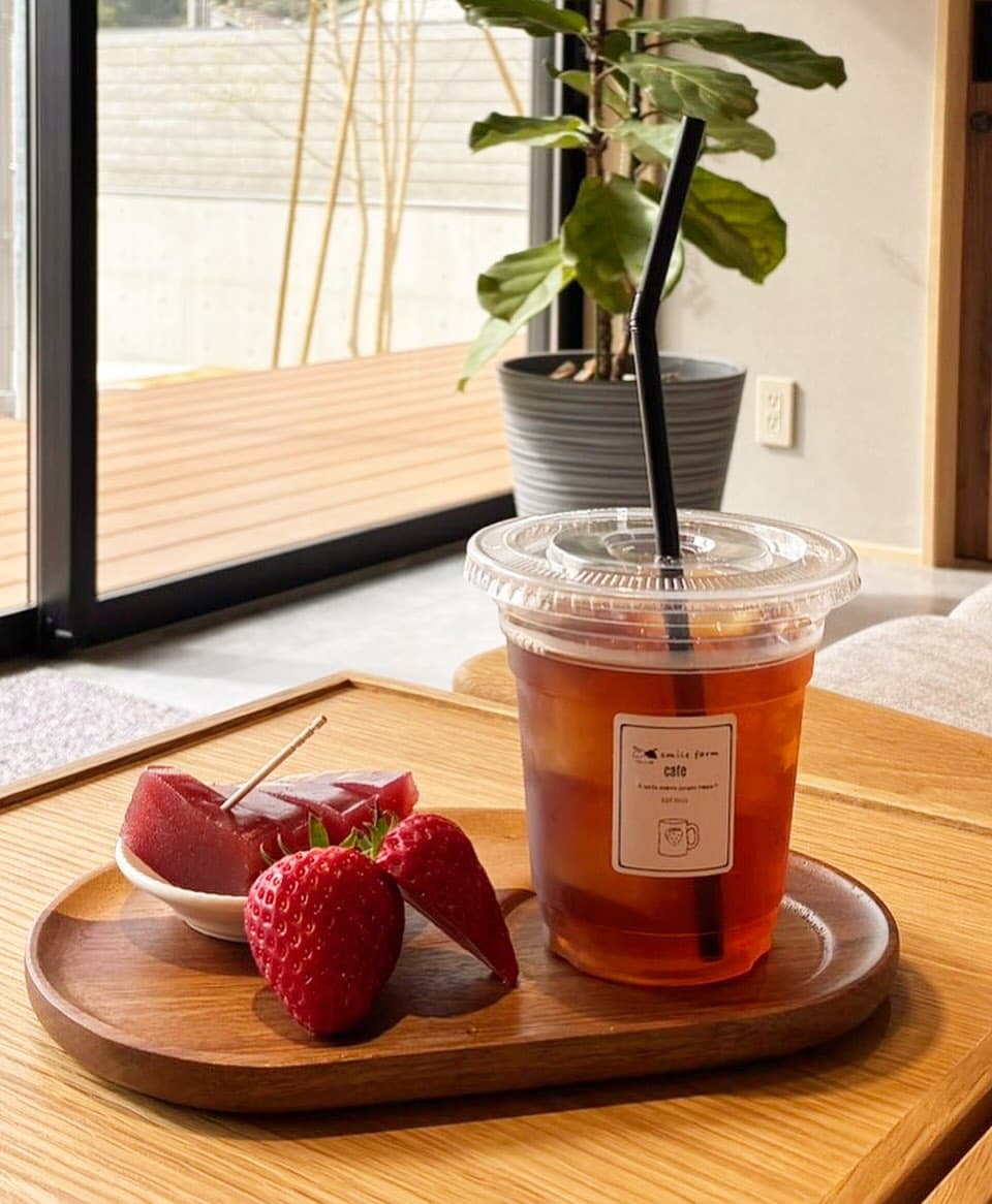 more smile cafe(モアスマイルカフェ)のいちごスイーツとドリンク